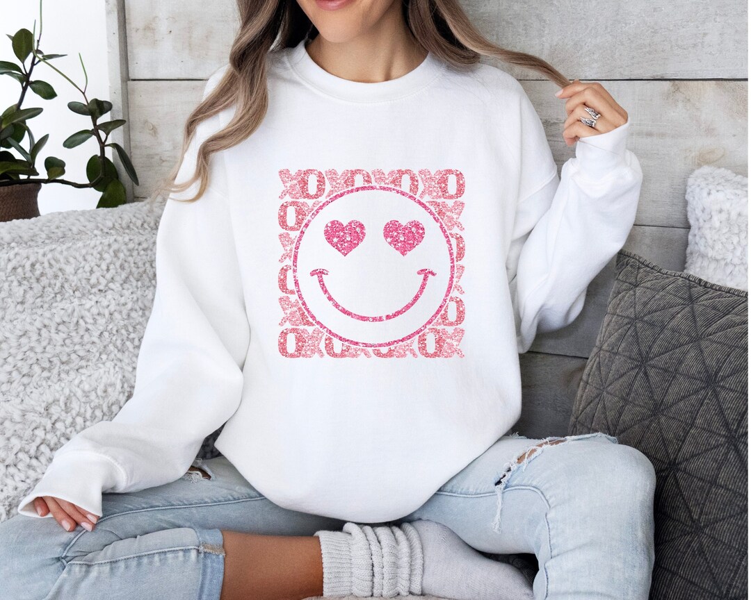 Red XOXO Heart Print Valentine Graphic Sweatshirt main image 0