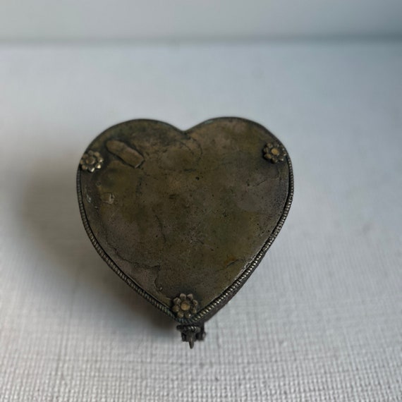 Vintage Handwrought Silver Heart Shaped Large Tri… - image 8