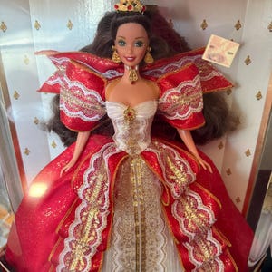 10th Anniversary Special Edition 1997 Holiday Barbie with Keepsake Ornament