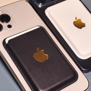 Gold Geprägte MagSafe Brieftasche, Gold Silberfolie Personalisierte Monogramm Brieftasche, Einzigartige Geschenk Brieftasche Kompatibel mit iPhone 16, 15, 14, 13, 12
