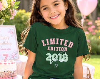 Girls' T-shirt, 7th or 8th birthday, personalized with name, gift for daughter, granddaughter, goddaughter, niece, modern children's birthday shirt