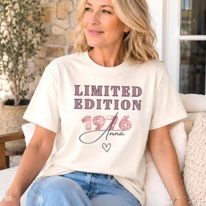 Personalized 50th Birthday T-Shirt for Women, Limited Edition 1976, Birthday Gift for Girlfriend with Name, Original Gift Idea for 50th Birthday