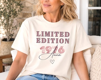 Personalized 50th Birthday T-Shirt for Women, Limited Edition 1976, Birthday Gift for Girlfriend with Name, Original Gift Idea for 50th Birthday
