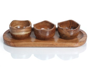 Wooden Set of 3 Condiment Serving Bowl with Oval Tray