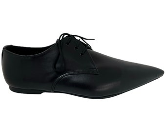 Frankie - Lace up Pike Shoe