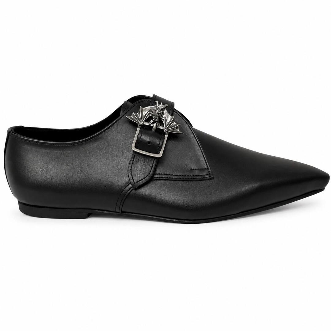 Frankie - Bat Buckle Pike Shoe - Etsy UK