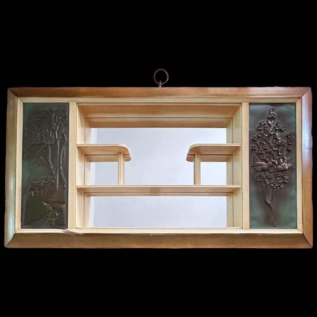 Illinois Moulding Company Shadow Box