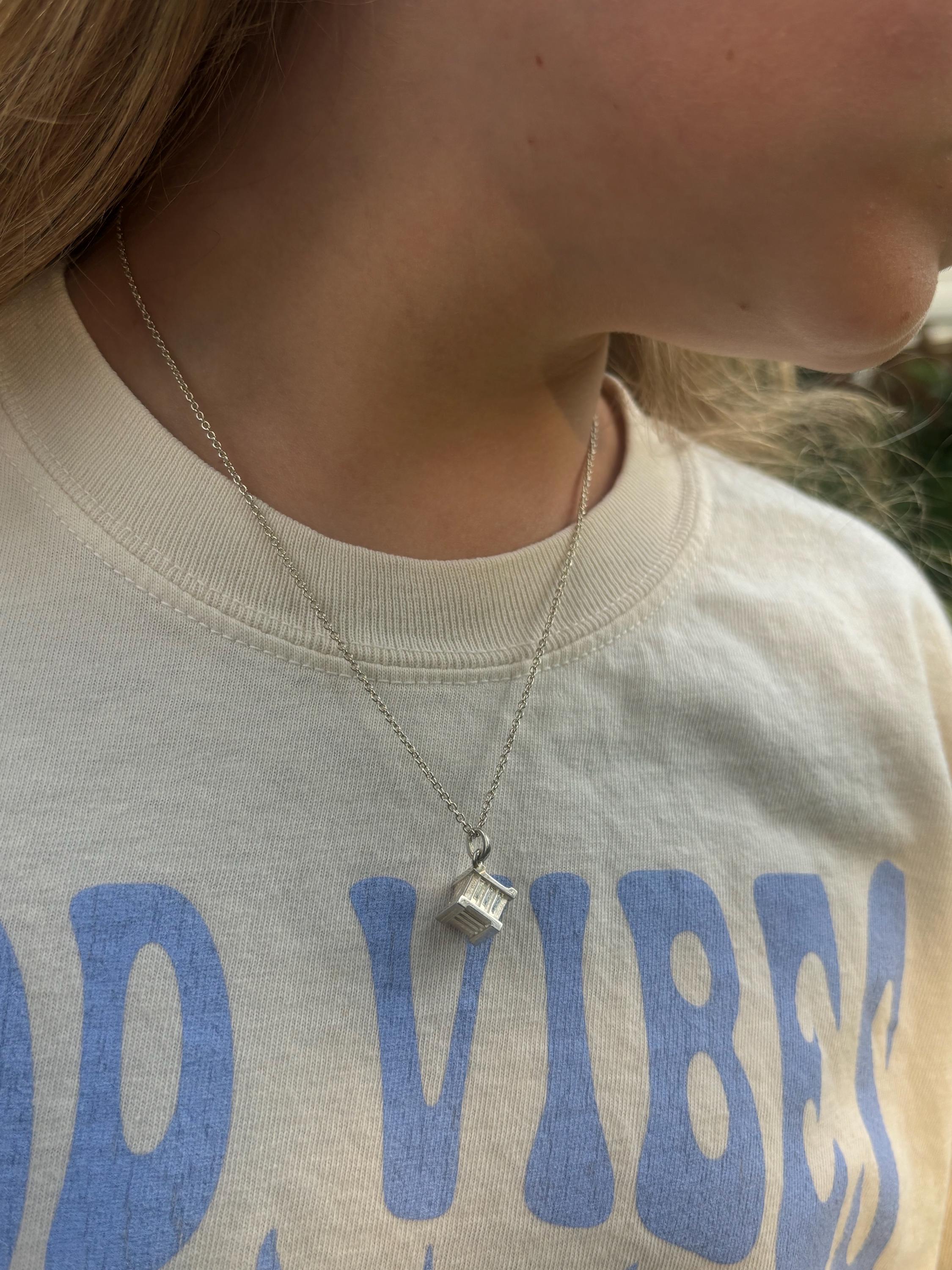 Vintage Tiffany Atlas Cube Necklace Silver Roman Numerals Designer 