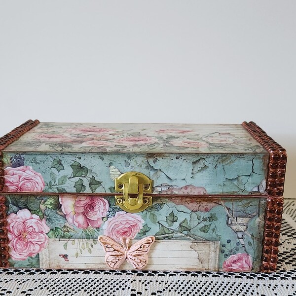 Box Wooden Vintage Style, Decoupage, Handmade, Gift