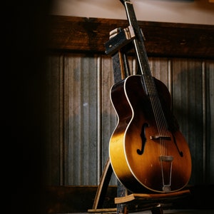 Rustic Oak Guitar Stand | Handcrafted Barrel Stave Design | Freestanding Guitar Stand | Handcrafted Instrument Holder | Wood Guitar Stand