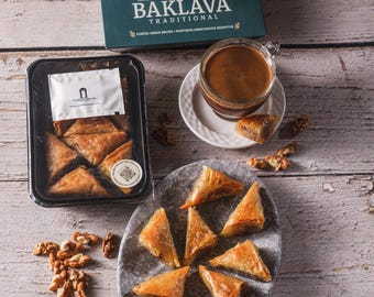 Handgemachte Walnuss Baklava, Griechische Baklava, Authentisches griechisches Dessert, Gourmet Gebäck Geschenk, Premium Süßware