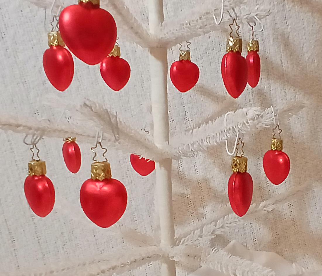 Vintage Inge Glas Red Heart Ornaments - Set of 12, Made in Germany
