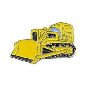 Custom Made Gothic Lapel Pins Tractor Excavator Construction Bulldozer Crawler Dozer Vintage Gift for Men Pinbacks Yellow