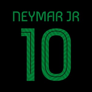 Puede incluir: Camiseta verde y negra con el texto "NEYMAR JR" y el número "10" en una fuente en negrita y estilizada.