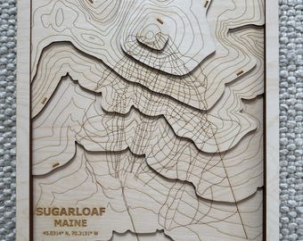 Mappa topografica in legno 3D di Sugarloaf Maine con piste da sci