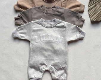 Body de bebé con nombre personalizado, body burbuja personalizado, regalo para baby shower, regalo minimalista para cumpleaños o Navidad