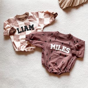 Body felpato con fulmine e nome personalizzato abbinato, tutina a bolle personalizzata, regalo per baby shower, compleanno del bambino, regalo di Natale per bambini