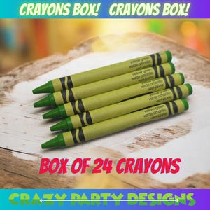 Puede incluir: Seis crayones verdes y amarillos con rayas negras, etiquetados con las palabras "yellow green, verde amarillo, vert-jaune". El texto "BOX OF 24 CRAYONS" se muestra en rojo. Las palabras "CRAYONS BOX!" están en verde.