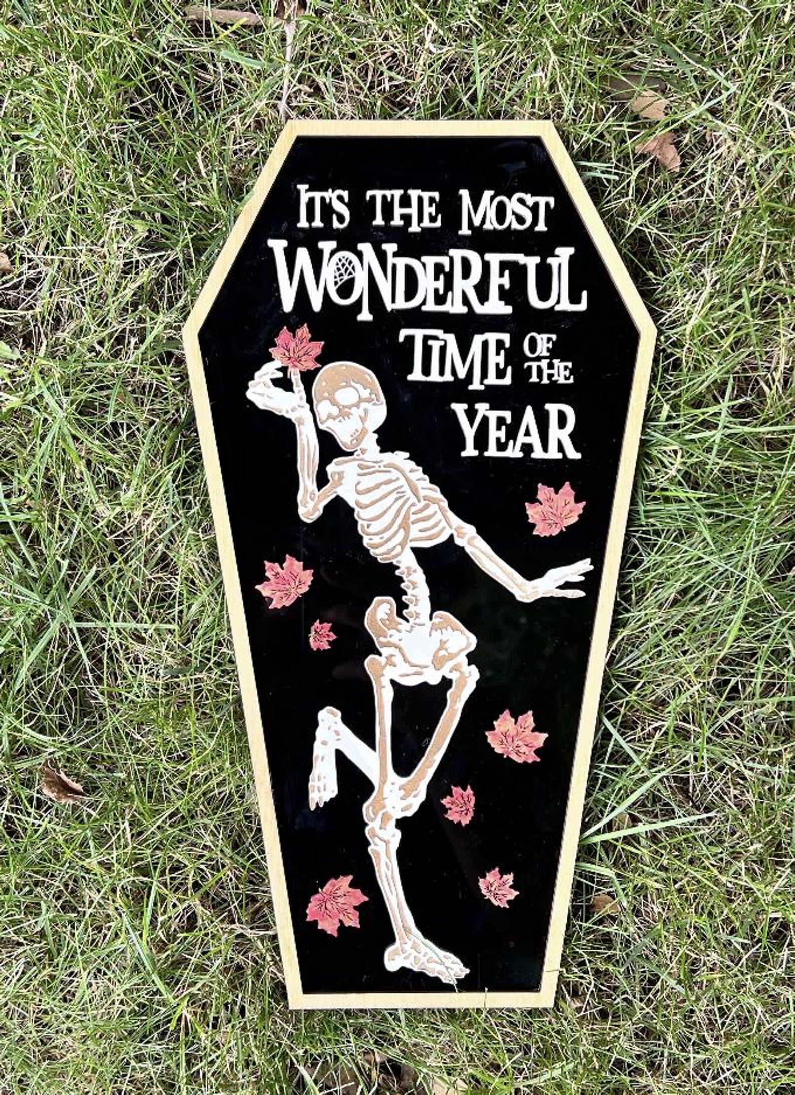 Halloween Skeleton Sign, Spooky Home Decor (15 X 8