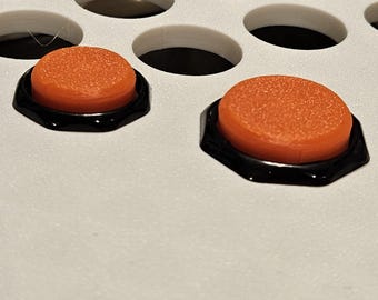 Gamerfingerのボタンキャップ交換用パーツ（24mmと30mm）は、豊富な