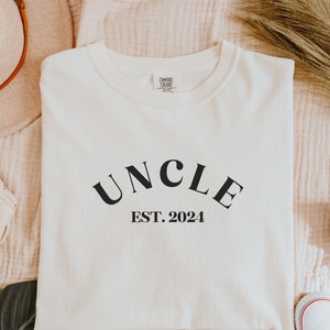 Onkel Shirt, Minimalistisches Onkel Shirt, Comfort Farben T-Shirt, Geschenk für Onkel, Onkel Geburtstagsgeschenk, Onkel Tshirt, Onkel, um Geschenk zu sein, neuer Onkel T-Shirt