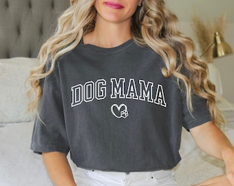 Koszulka Dog Mama Comfort Colors, Koszulka Dog Mom, Prezent dla Dog Mom, Uroczy T-shirt Dog Mom, Prezent dla Miłośnika Psów, Prezent dla Nowej Mamy Psa, Koszulka Puppy Mom