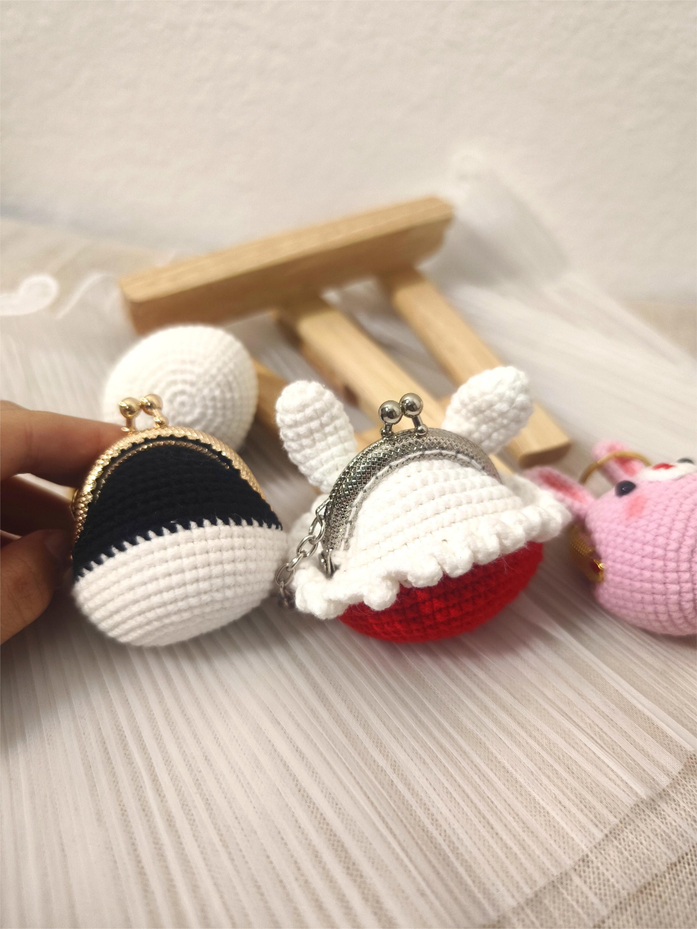 Crochet Kisslock ANIMAL Coin Purse Keychain, KISS LOCK Pouch