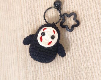 かぎ針編みの顔のない男のキーホルダー、あみぐるみの顔のない男の