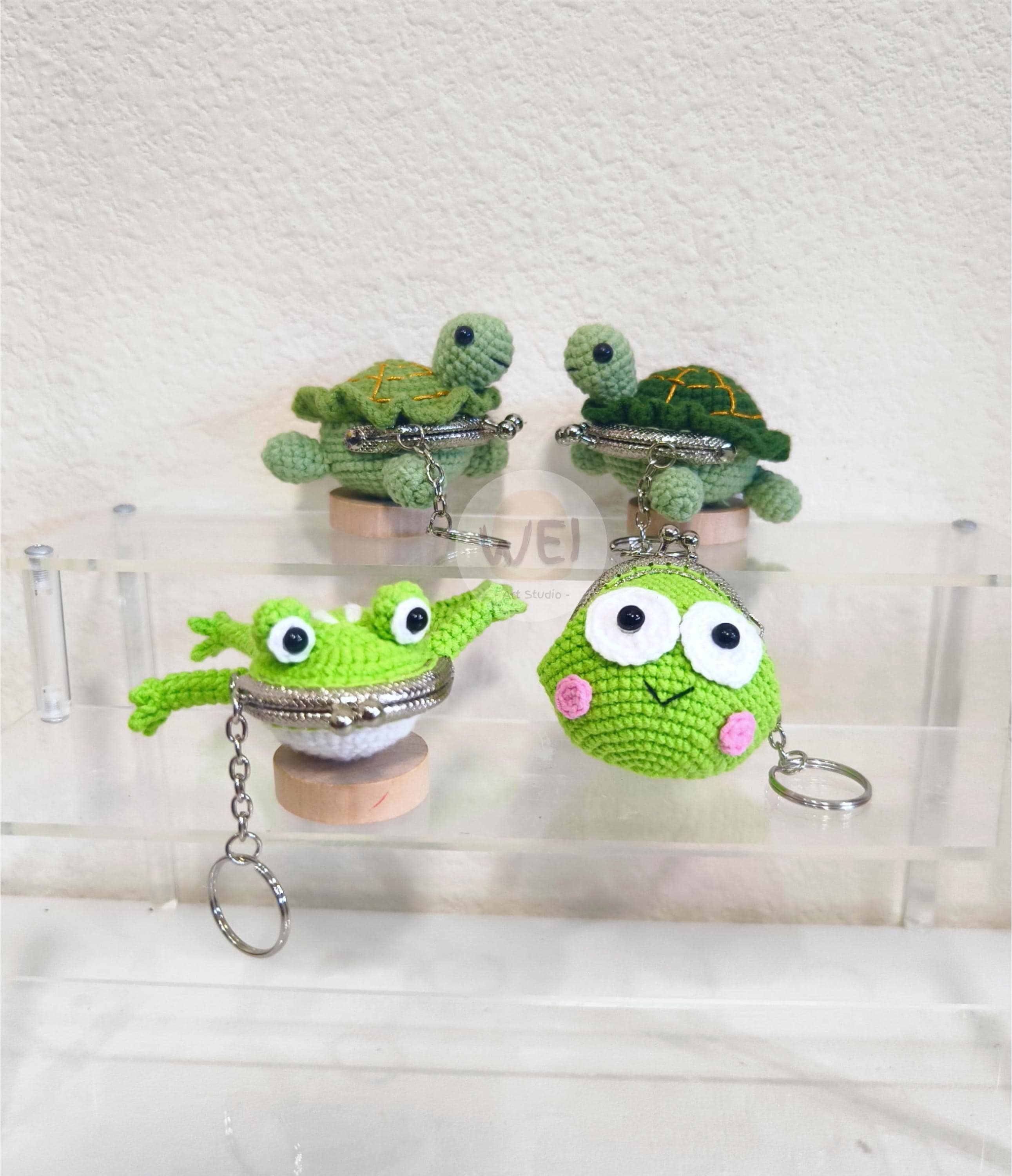かぎ針編みのカエル/カメのコインケースキーホルダー、KISSロック