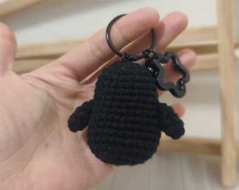 かぎ針編みの顔のない男のキーホルダー、あみぐるみの顔のない男の