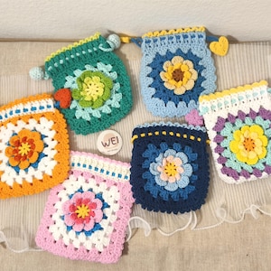 Borsa quadrata moderna all'uncinetto della nonna, borsa con coulisse a forma di fiore 3D amigurumi, marsupio in stile vintage, portamonete lavorato a maglia, porta carte, regalo per lei