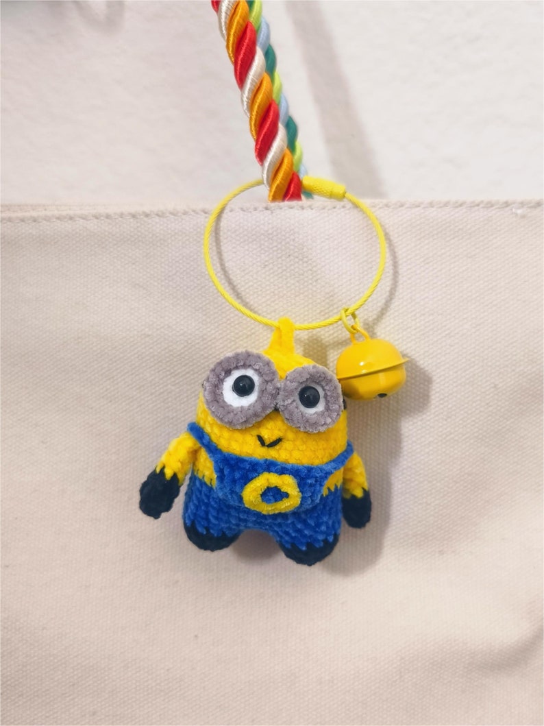 Crochet MINION Keychain With Bell, Amigurumi Minion Keyring, Handmade