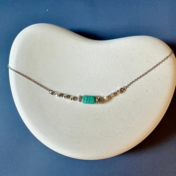 Amazonite bar Necklace Emerald Choker boho necklace Bridesmaid Jewelry Birthday gift Delicate Bar Necklace chain necklace