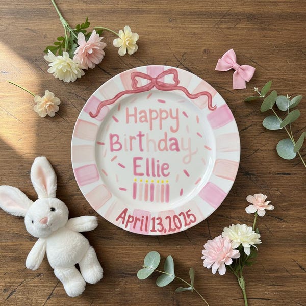 Handbemalter Teller zum ersten Geburtstag: Personalisiertes Andenken für Mädchen, rosa Schleife