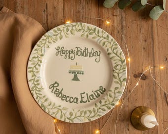 Plato de cumpleaños personalizado: recuerdo de cumpleaños infantil con diseño floral pintado a mano