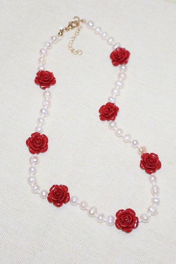 Rosalind Necklace - Freshwater Pearl & Rose Beaded Necklace