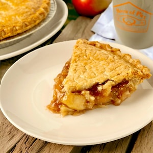 House of Pies' Famous Apple Pie | Freshly Baked for You | Perfect for Anniversary, Christmas, Birthdays, & More