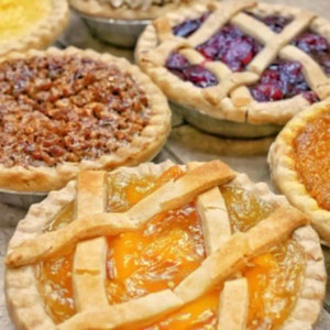 House of Pies' Famous Pack of 4 Mini Pies | Freshly Baked for You | Perfect for Anniversary, Christmas, Birthdays, & More