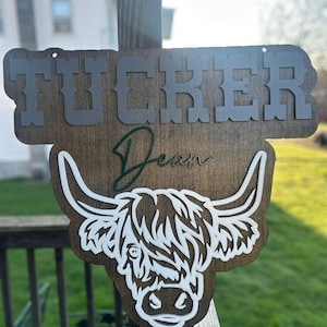 Rustic Highland Cow Custom Name Sign 24”x24” Personalized Farmhouse Wall Decor Western Nursery Wall Art Custom Wood Name Sign for Kids room