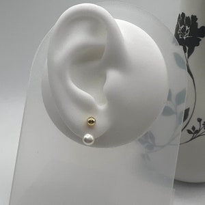 Sterling zilveren pareloorknopjes • Sierlijke pareloorbellen • Minimalistische oorbellen • Bruidsoorbellen • Bruiloftssieraden • Valentijnsdagcadeau