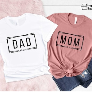Mom And Dad Shirt, Couples Shirts, Family Shirts, Family Matching, Pregnancy Announcement Shirt, Mom Shirt, Dad Shirt, Dad Gift, Mom Gift
