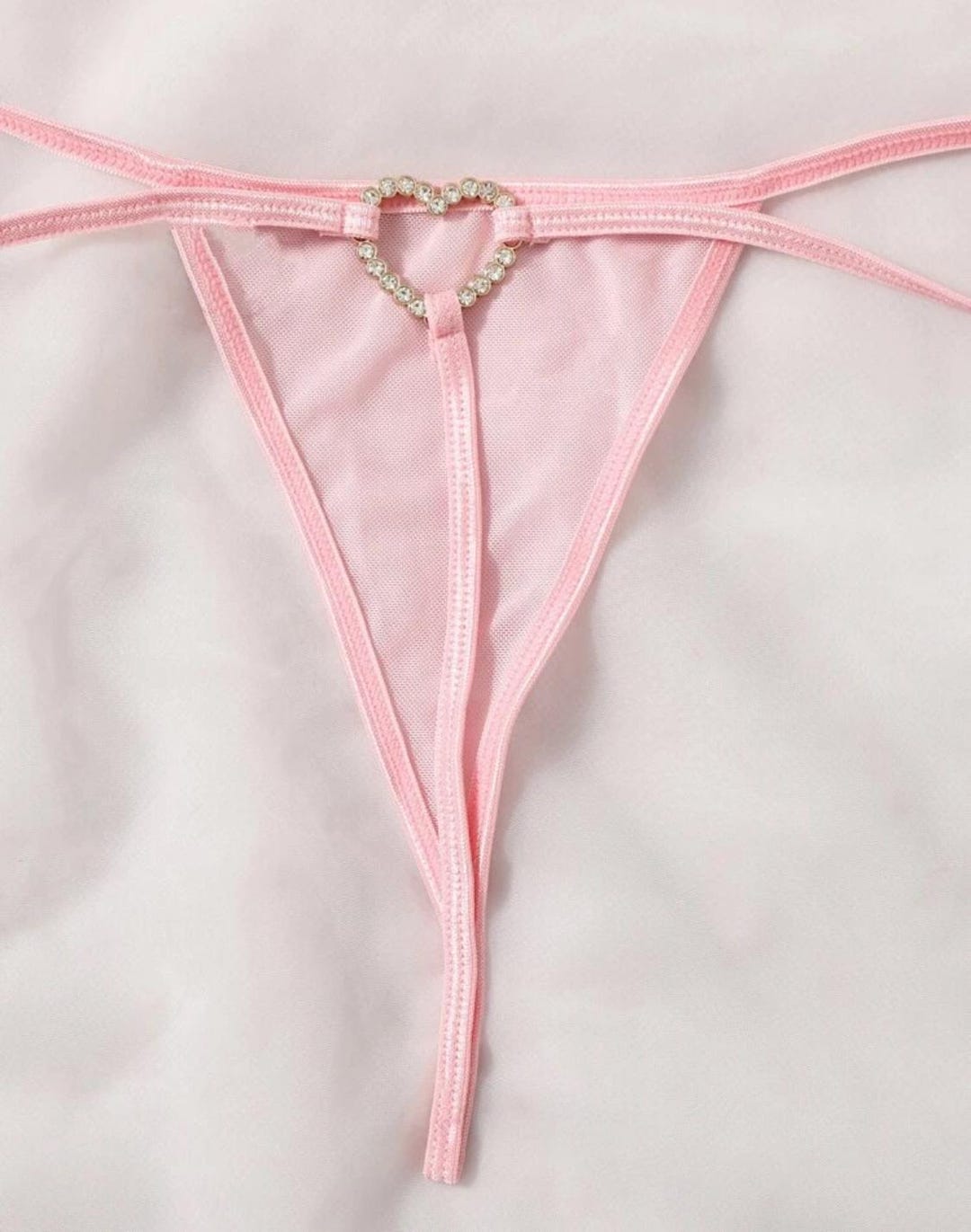 Glamorous Red Low-Rise Thong With Heart Beaded Chain Detail