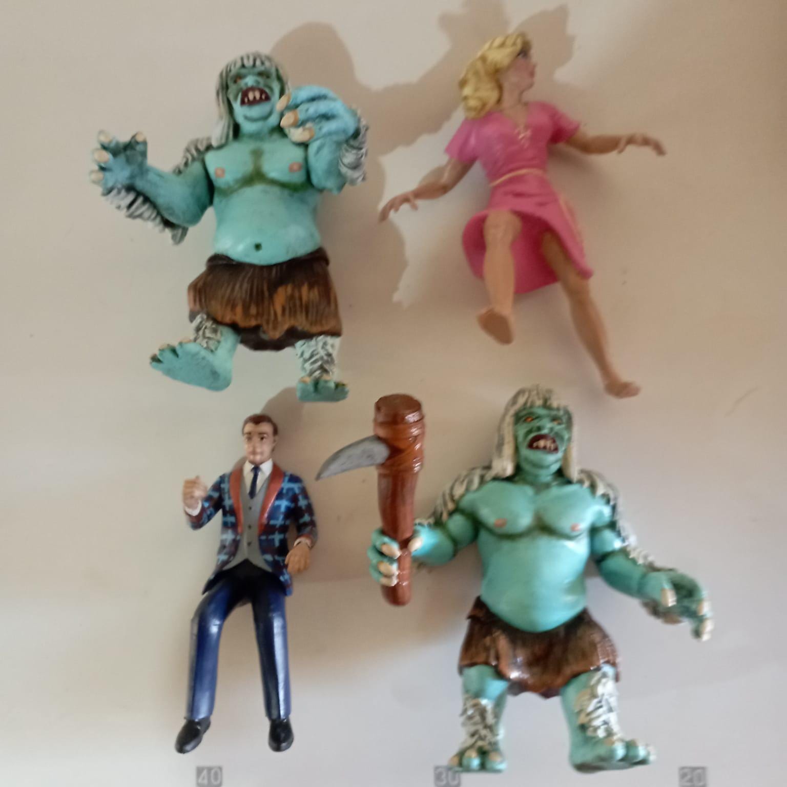 H.G. Wells' George + Weena + 2 Morlocks for Time Machine 1/18