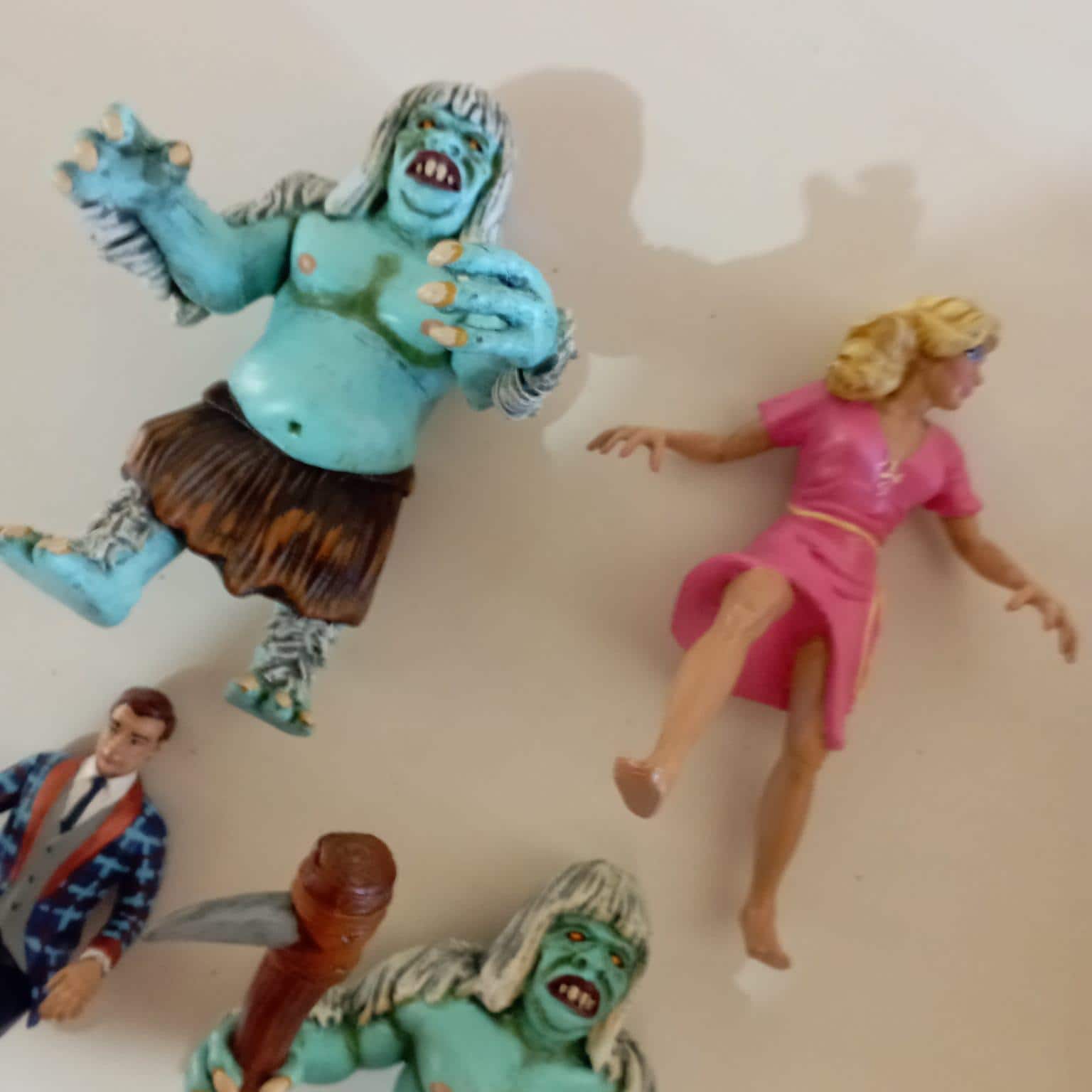 H.G. Wells' George + Weena + 2 Morlocks for Time Machine 1/18
