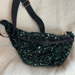 L'Eclatante, Sac banane sequins /sac banane/banane /accessoire de mode/ pratique / élégant Vert