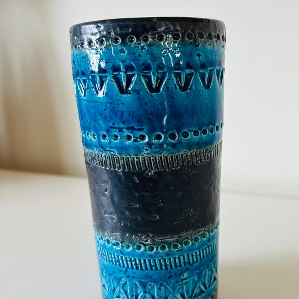 Vintage Italian Bitossi Rimini Blue vase by Aldo Londi