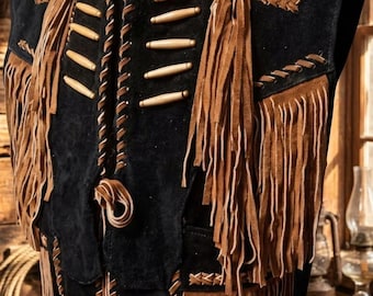 Chaleco de gamuza para hombre, estilo western, hecho a mano a medida, con detalles de abalorios y flecos.