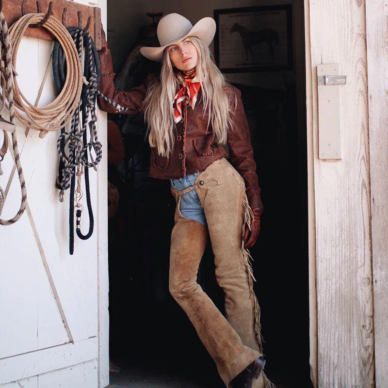 Women’s 100 % Geniune Suede Leather Western Cowgirl Chap Fringes - Women Buckskin Riding Leather Chap - Rodeo Leather Chap - Leather Pant