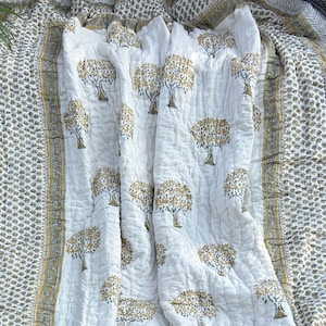Anokhi Indian Hand Block Printed Reversible Quilt, Handmade Floral  Jaipur Quilt Blanket Throw, Organic Cotton Quilt, Indian Cotton Razai