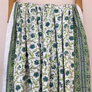 Comforter Quilt Hand Block Printed Cotton Cloth Quilted Throw Blanket Cover for Couch and Bed Lap Bedding Coverlet Oversized Quilt
